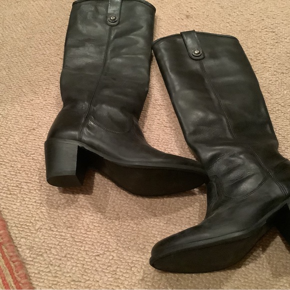 New without box Frye boots size 6.0 B - Picture 4 of 7